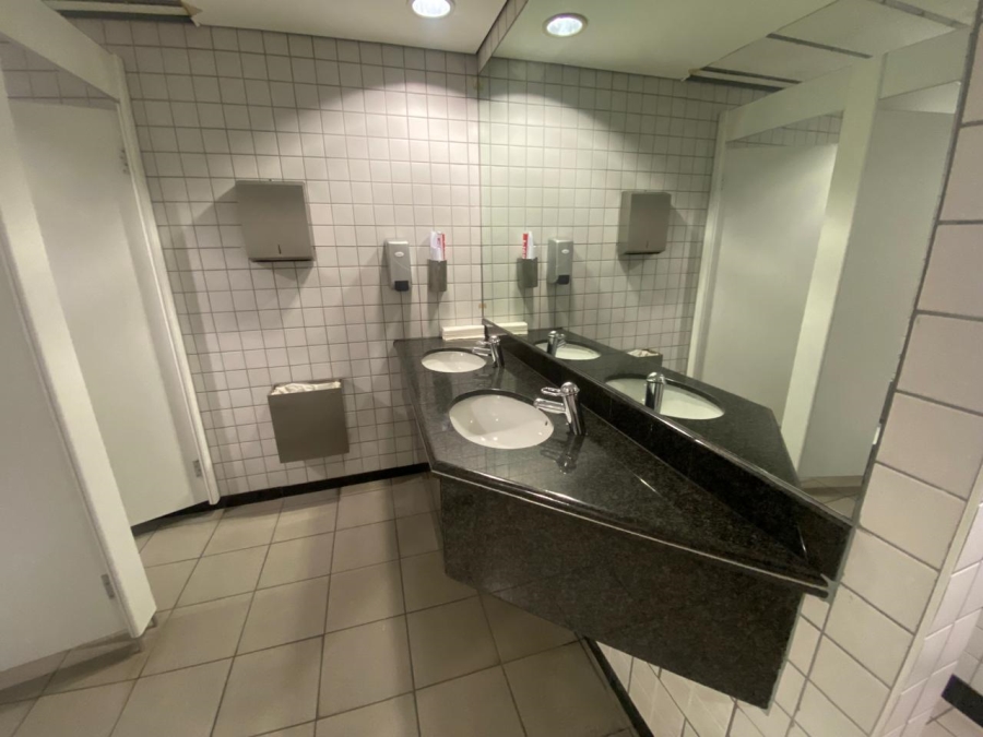 To Let commercial Property for Rent in Cape Town City Centre Western Cape